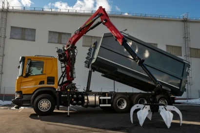 Выкуп дорожных плит — Манипуляторы — фото