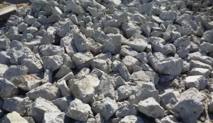 Выкуп дорожных плит — Вывоз
боя бетона — фото